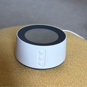 Letsfit child white noise machine with nightlight